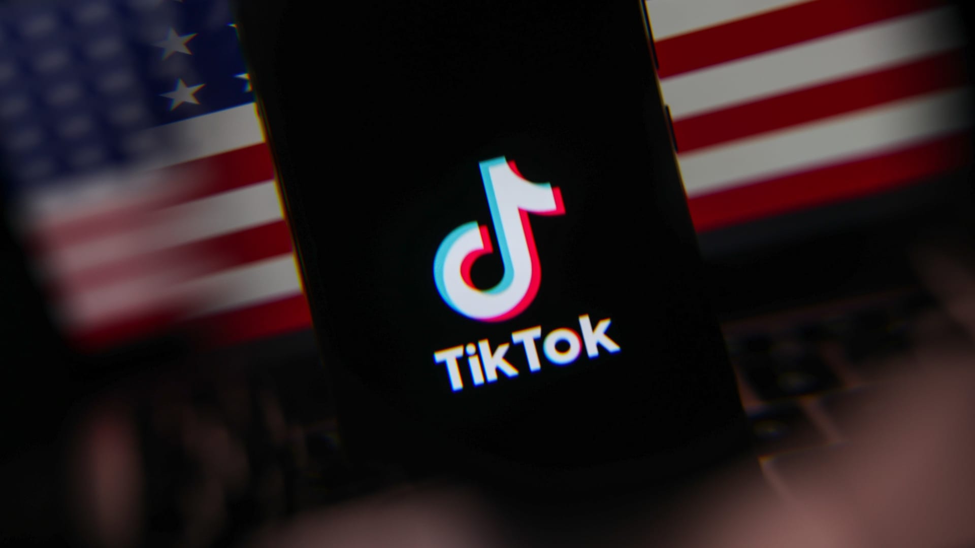 TikTok says it will go dark on Sunday unless Biden intervenes; White House calls it a ‘stunt’