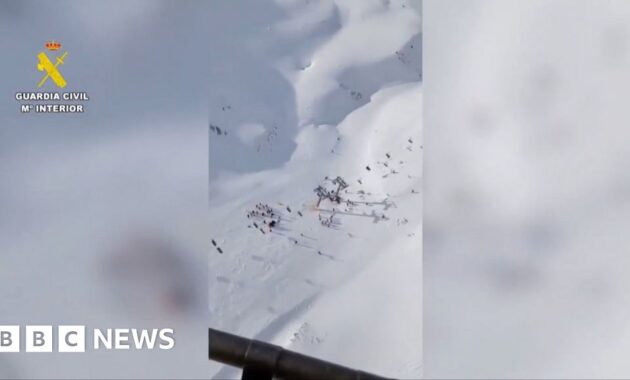 Eyewitnesses describe ski lift collapse