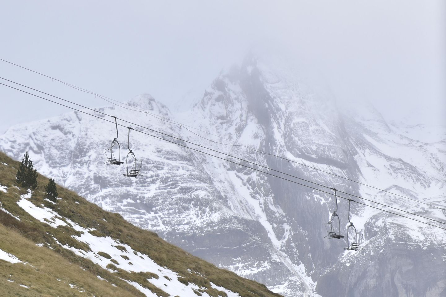 Chairlift accident leaves dozens injured at Spanish ski resort in the Pyrenees