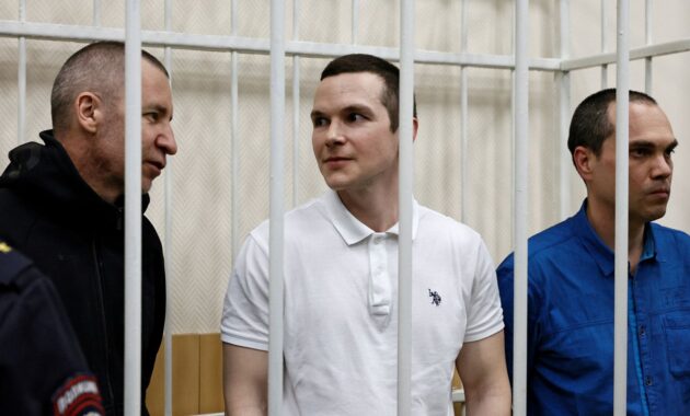 Putin critic Navalny’s lawyers sentenced to years in Russian penal colony | World News